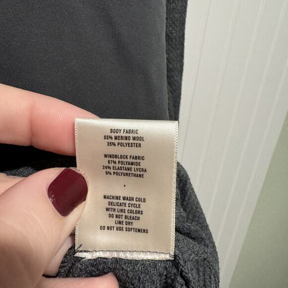 Tracksmith NDO Windblock Merino Wool Turtleneck Gray Mens XL - Picture 5 of 6